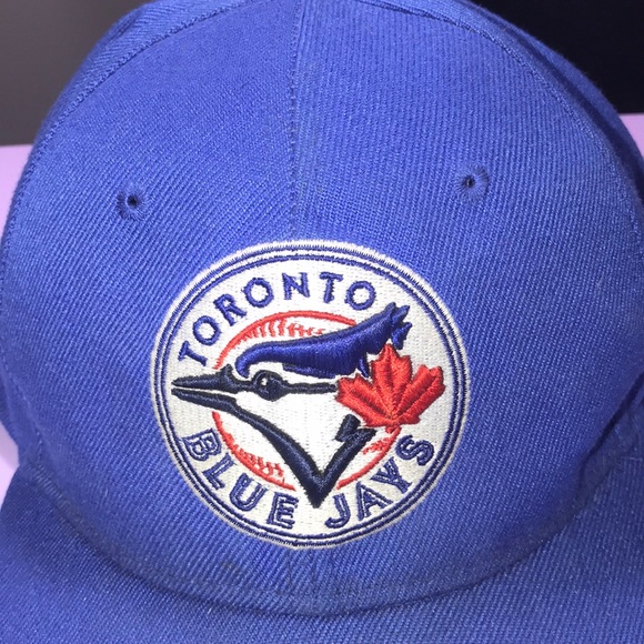 Toronto Blue Jays Hat - Picture 3 of 12